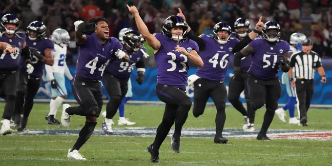 The Cowboys really let Lamar Jackson break their hearts with just 7 seconds